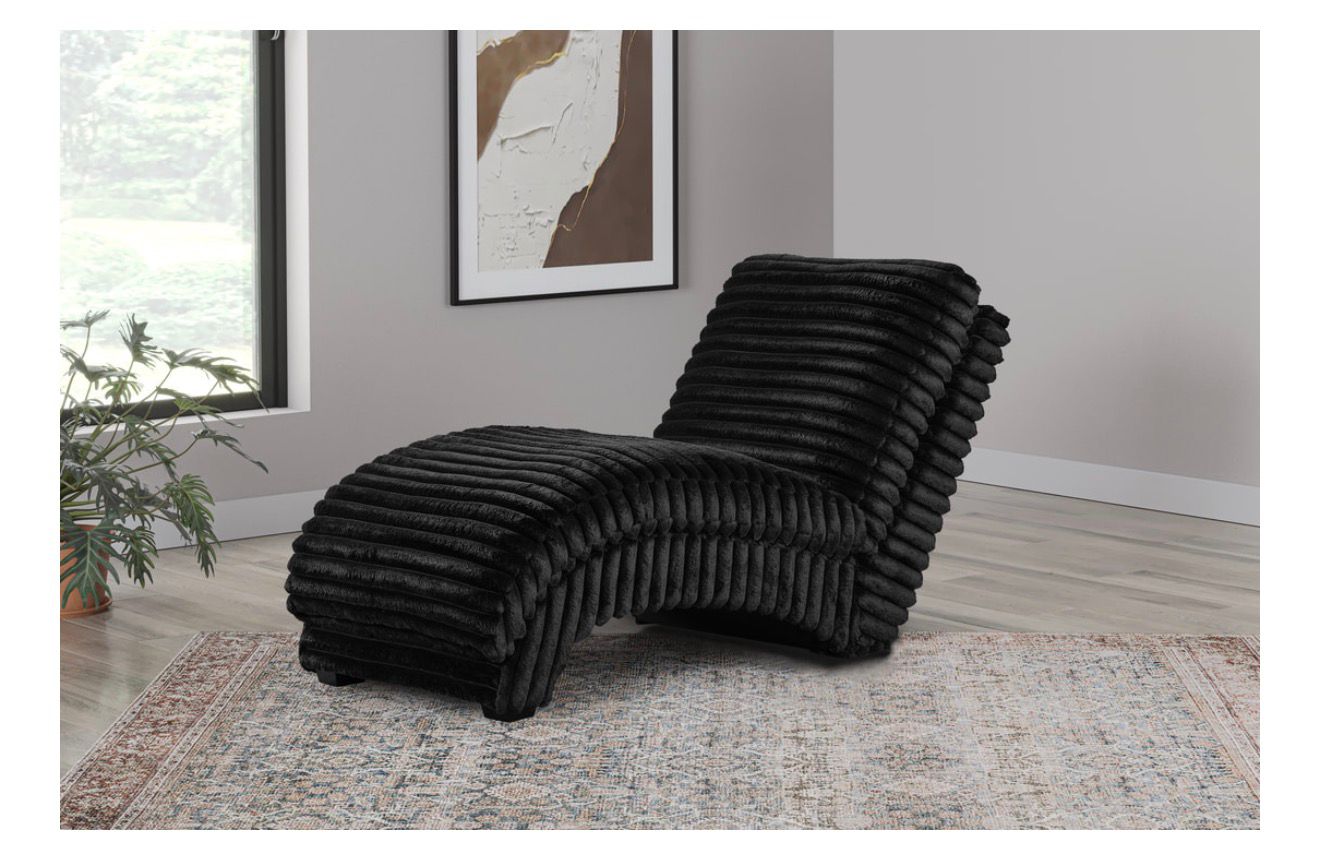 2400 Chaise chair
