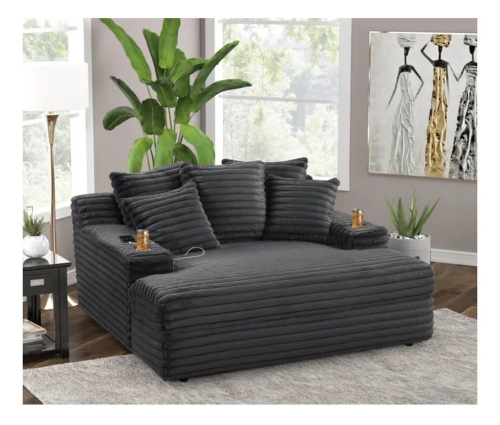 Chaise Lounge